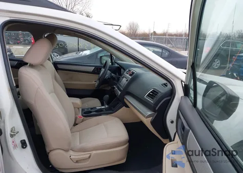 2017 Subaru Outback 2.5I z USA, uszkodzony, nr VIN 4S4BSAAC5H3272745